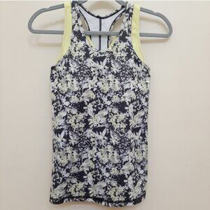 Lululemon  neon Green Built in Bra Tank Top Sz 4